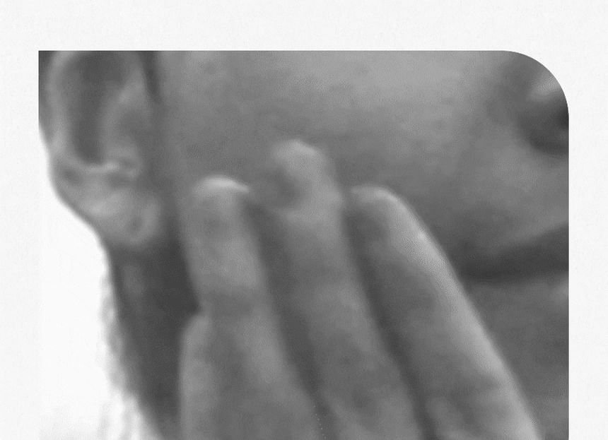 Isntree - Hyaluronic Acid Watery Sun Gel - Image 12